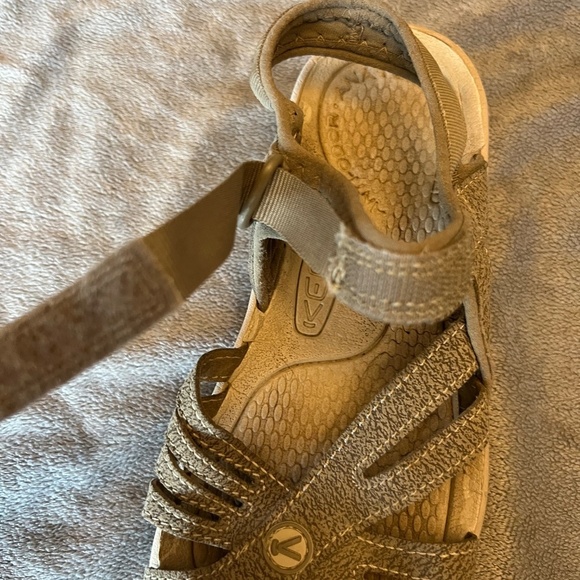 Keen Casual Closed Toe Sport Hiking Sandals Tan Women's, Size 7.5 - Picture 7 of 12